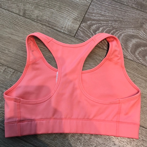 NIKE Sports Bra - Picture 3 of 4